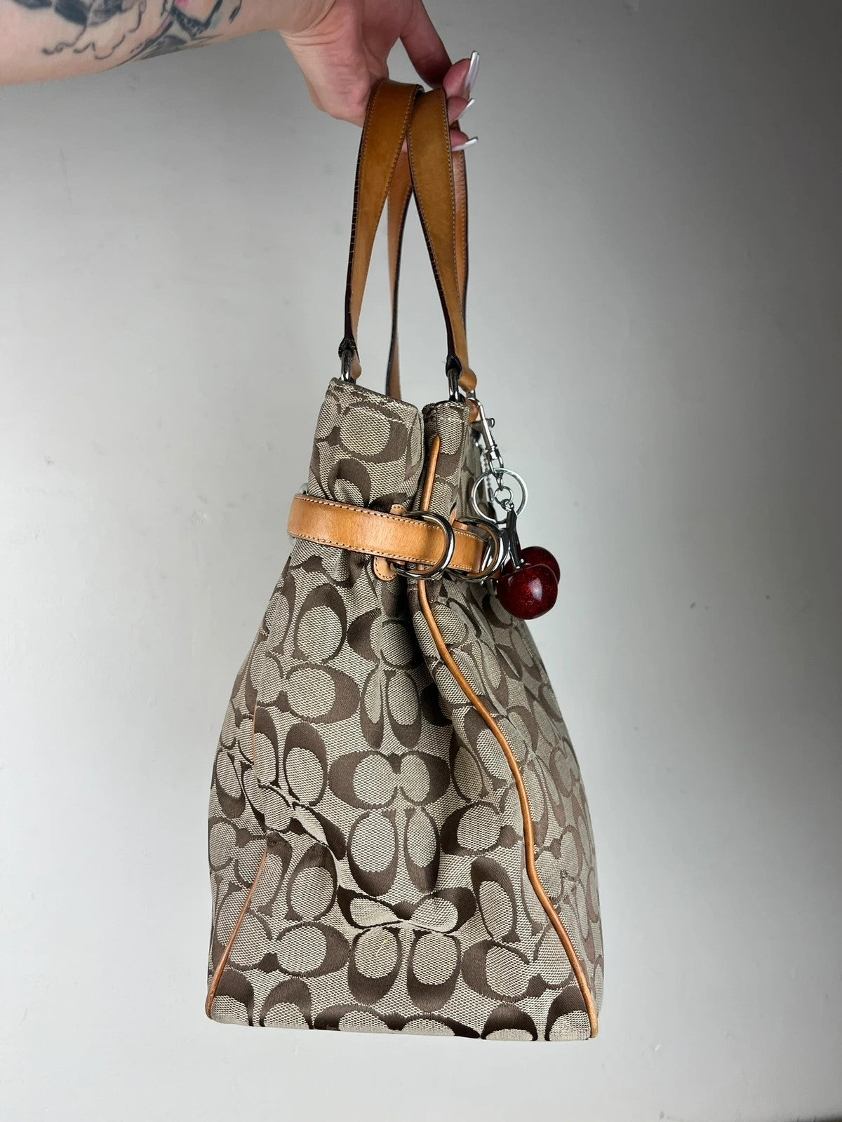 Coach Hamptons Signature Canvas Clip Tote 6352