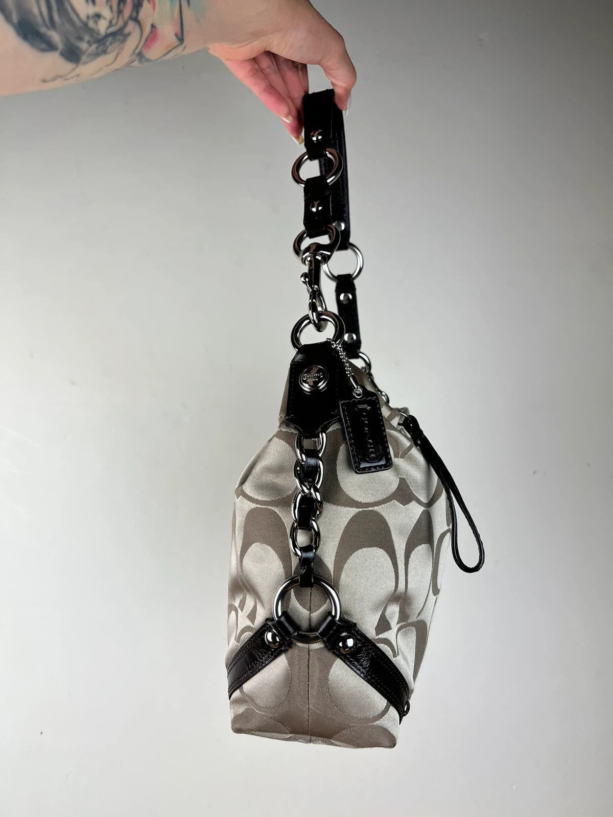 Coach Carly Signature Sateen Hobo F15250