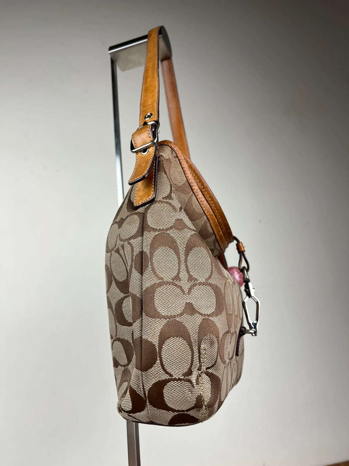 Coach Hamptons Signature Soft Clip Hobo 6845