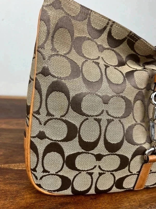 Vintage Coach Signature Hampton Clip Hobo 6091