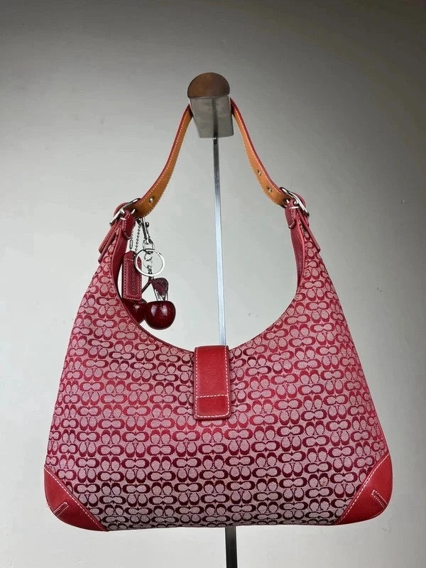 Rare Vintage Coach Hamptons Signature Jacquard Hobo 8934