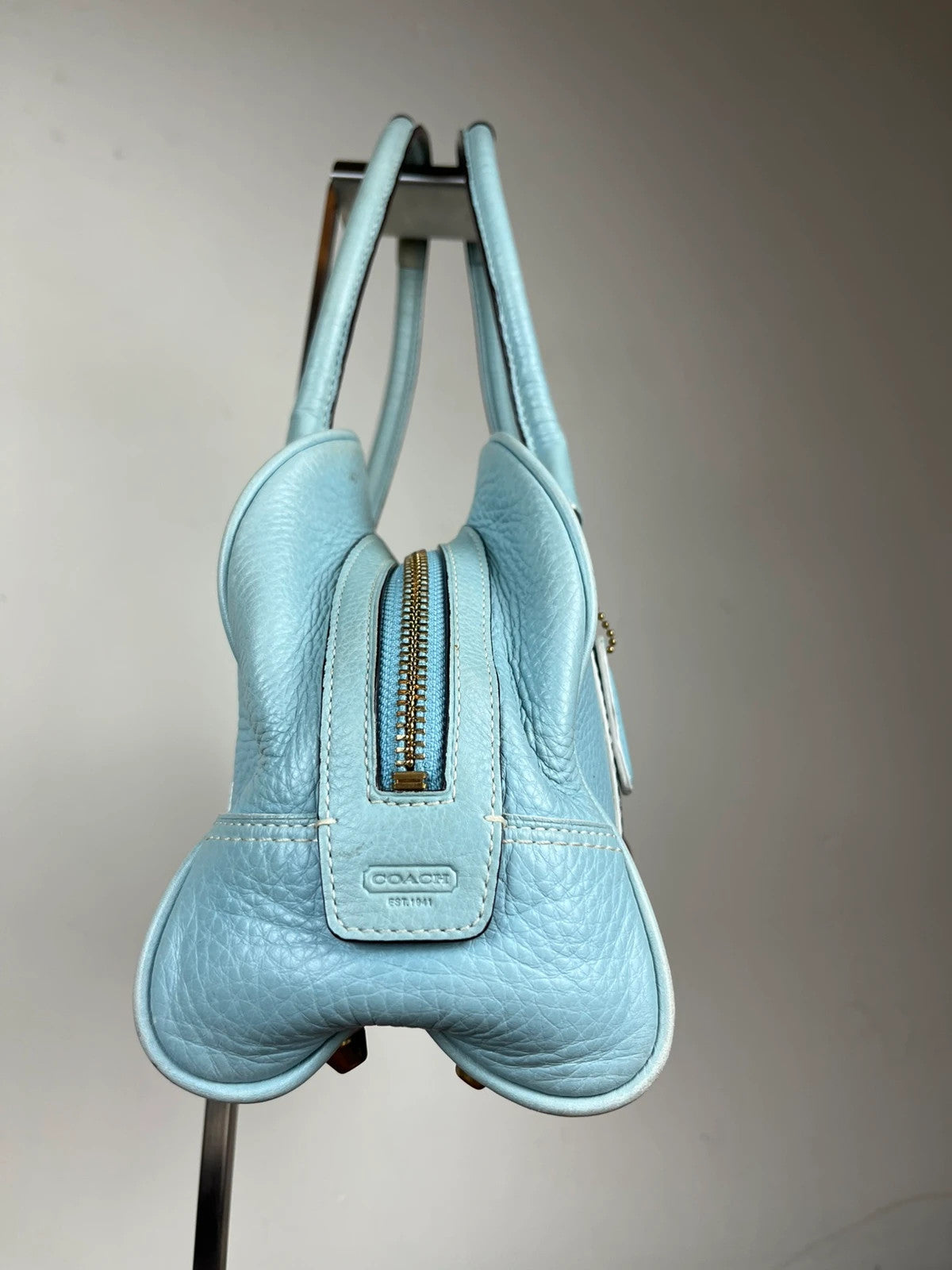 Coach 10526 Y2K Hampton Pebbled Leather Satchel in Light Blue with charms