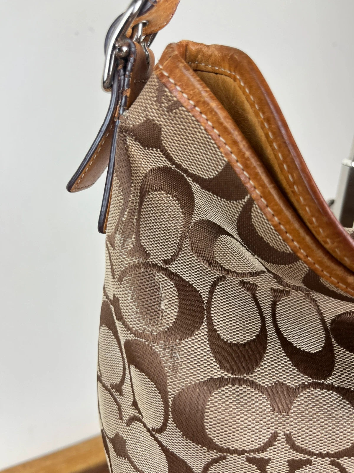 Coach Hamptons Signature Soft Clip Hobo 6845