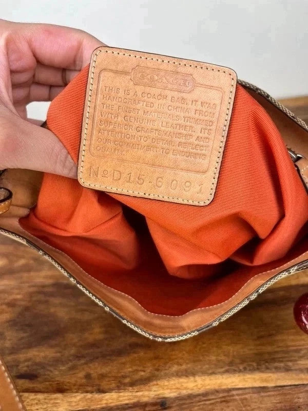 Vintage Coach Signature Hampton Clip Hobo 6091