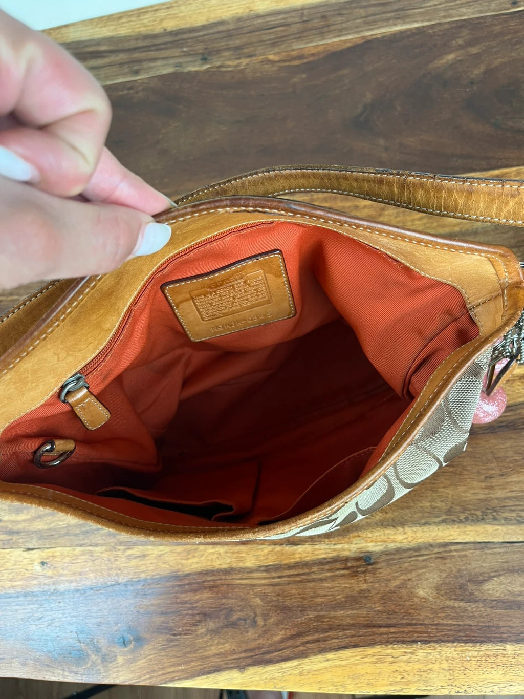 Coach Hamptons Signature Soft Clip Hobo 6845